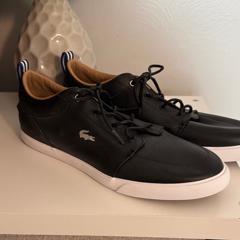 Lacoste Men's Black and White Sneakers